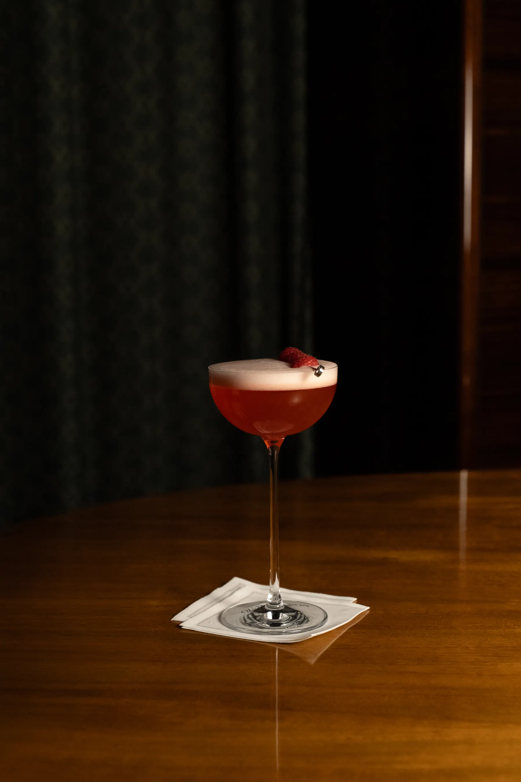 Bar 37