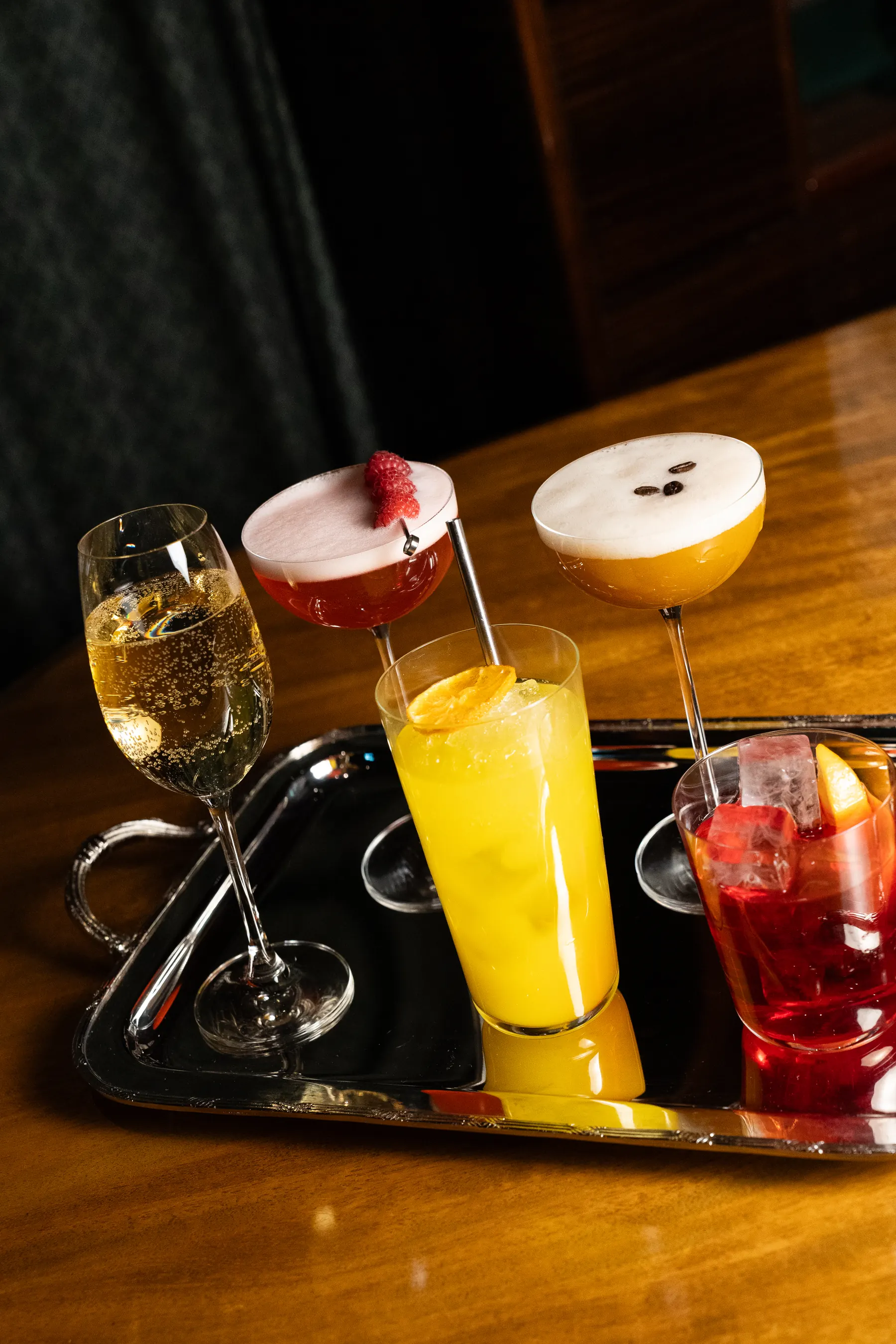 Bar 37